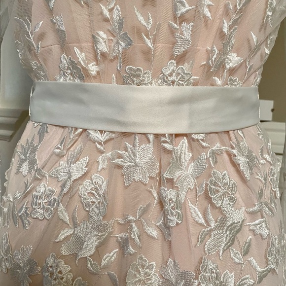 Le Rose Maya Robe - Picture 7 of 14